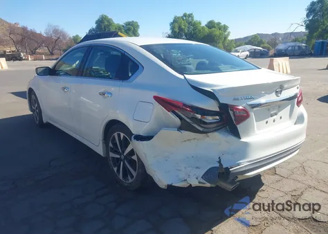 2018 Nissan Altima 2.5 Sr z USA, uszkodzony, nr VIN 1N4AL3AP7JC103981